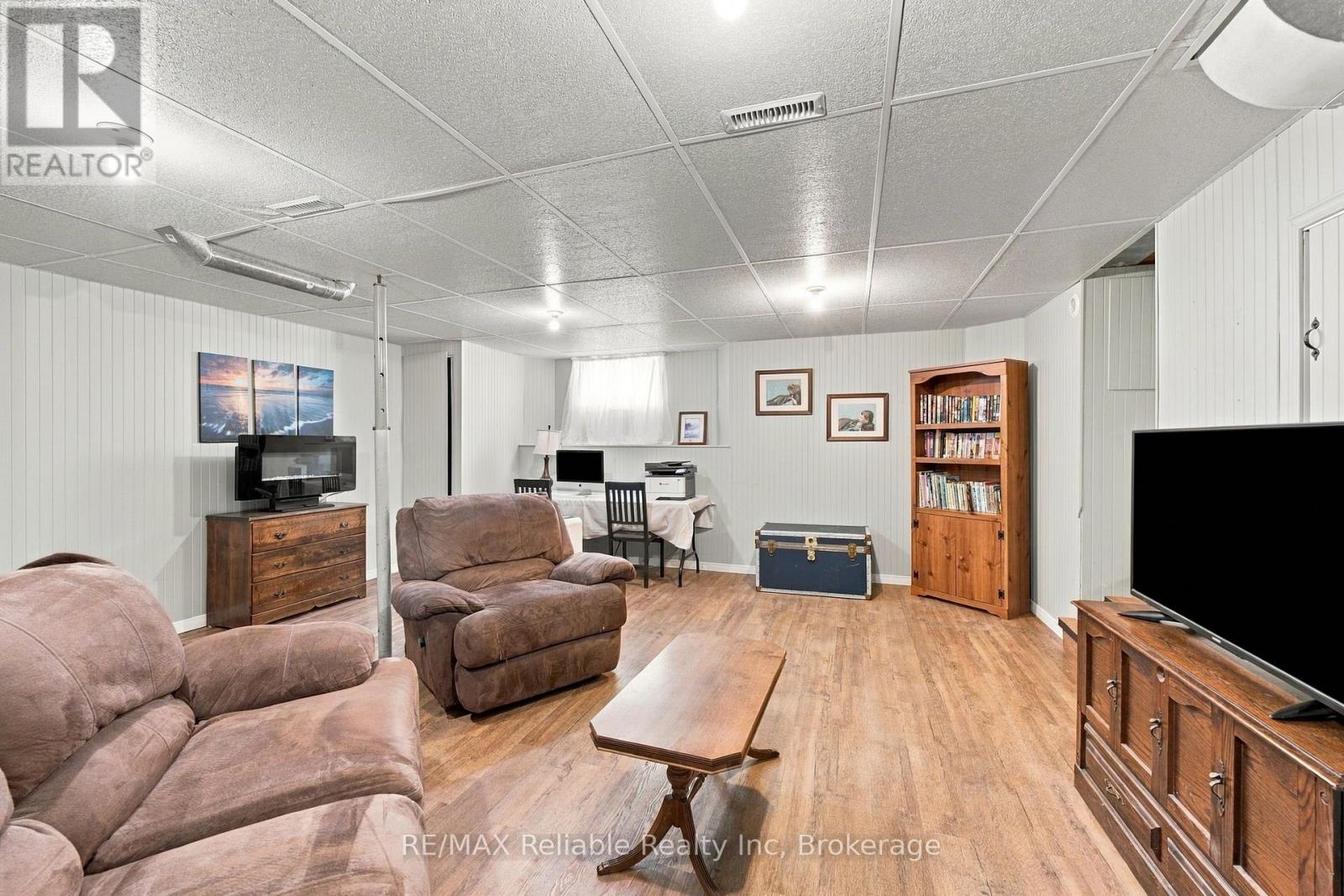 181 Maple Street Property Photo 26