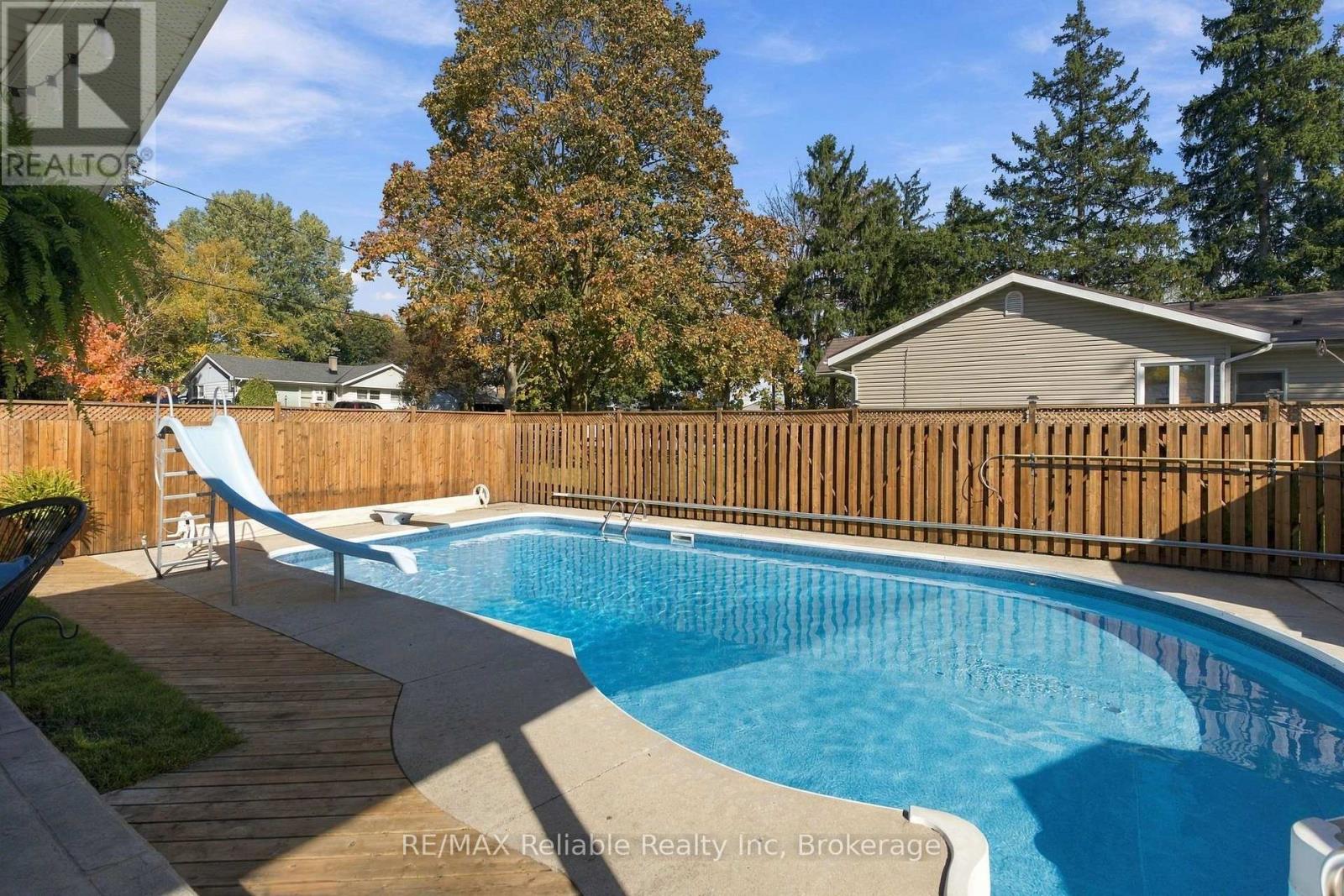 181 Maple Street Property Photo 29