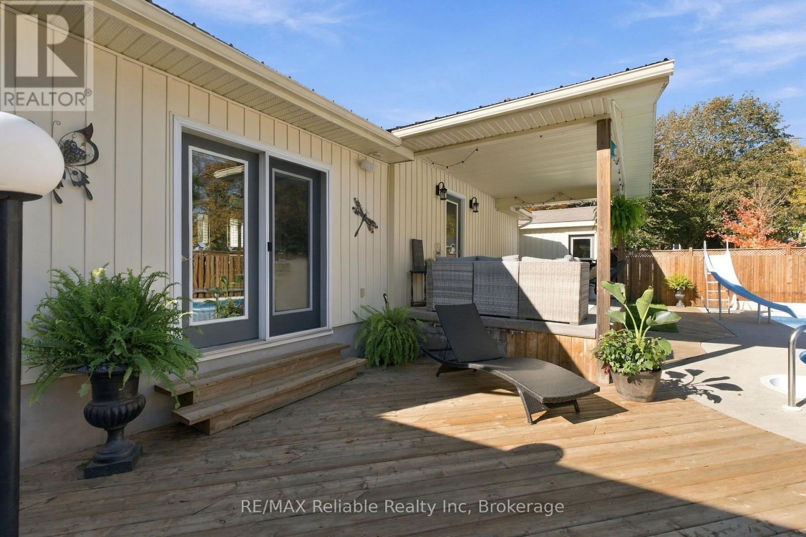 181 Maple Street Property Photo 36