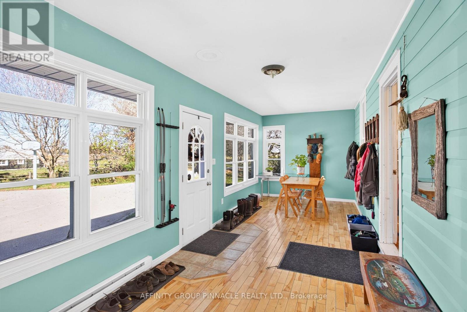 859 Eldon Road Property Photo 6