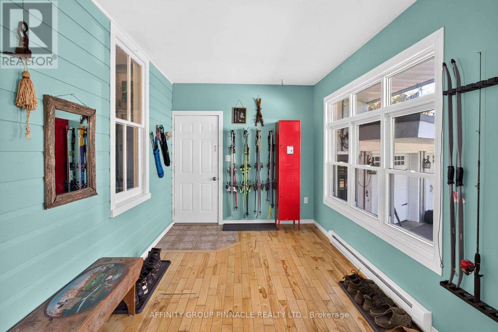 859 Eldon Road Property Photo 7