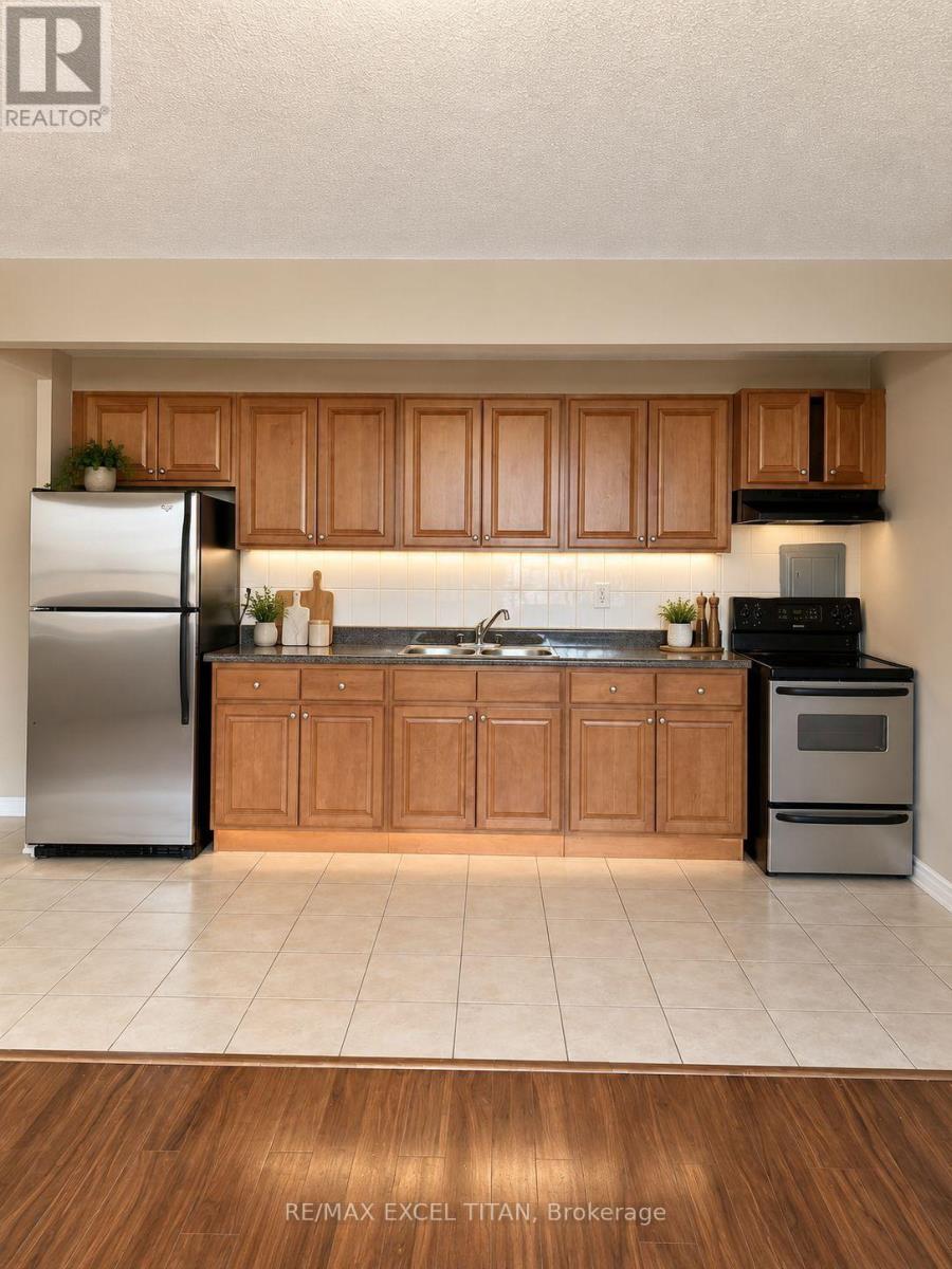 335c - 468 Ottawa Street Property Photo 6