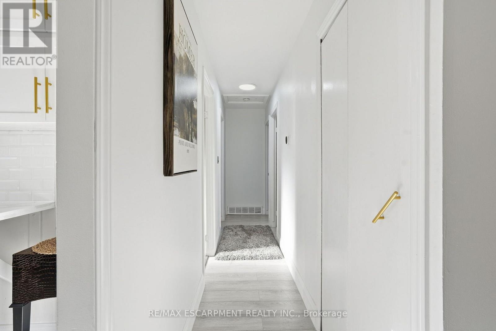 84 Elgar Avenue Property Photo 13