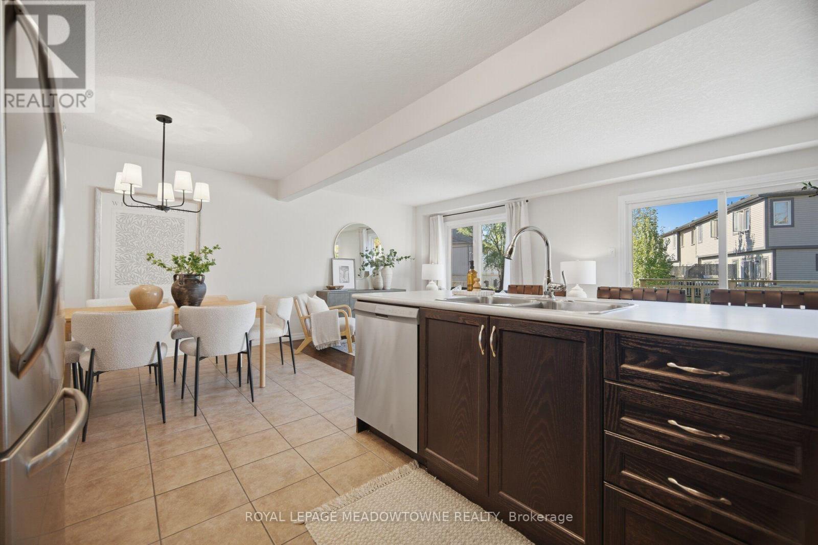 507 Windflower Crescent Property Photo 13