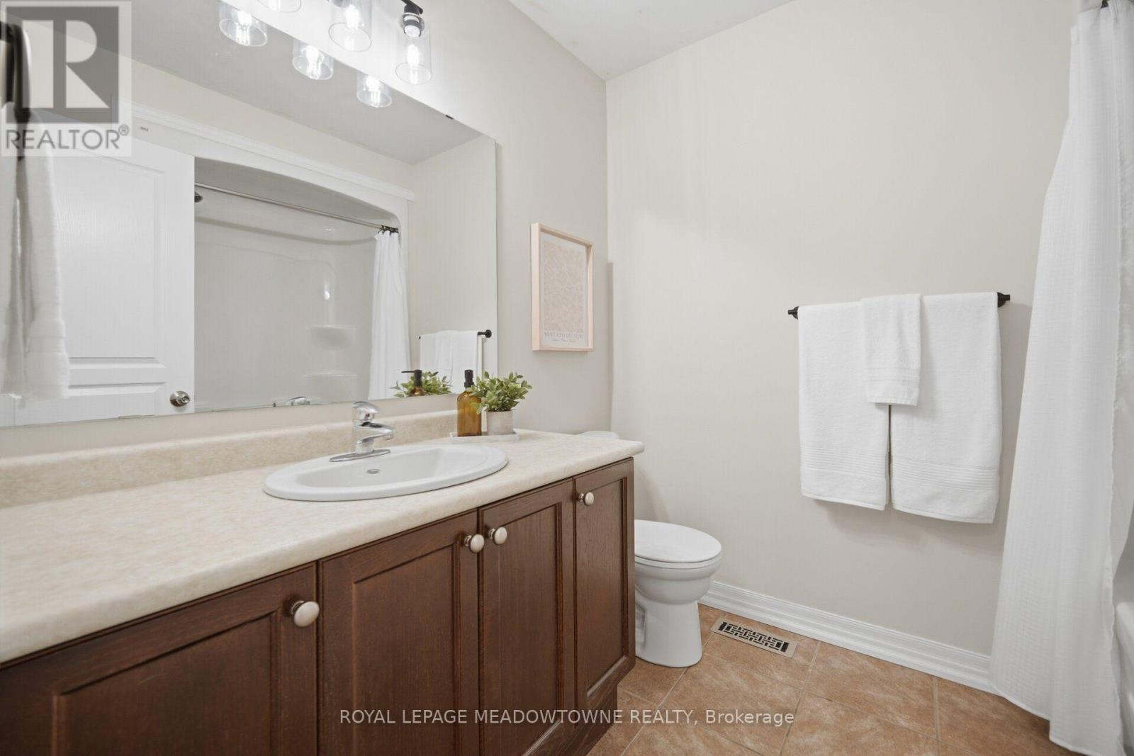 507 Windflower Crescent Property Photo 37