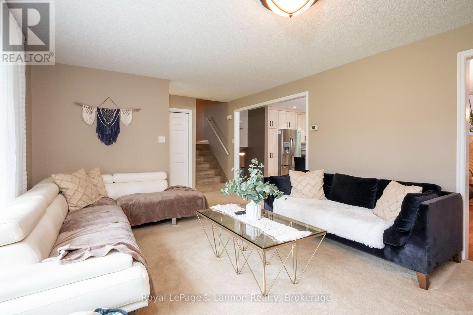 2020 Mountain Road Property Photo 5