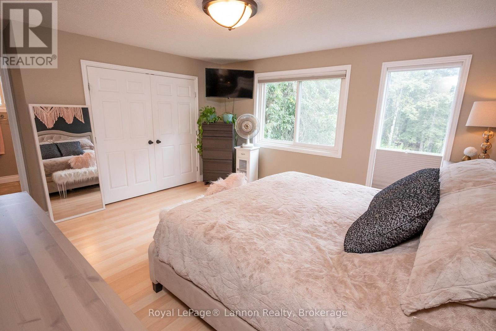2020 Mountain Road Property Photo 14