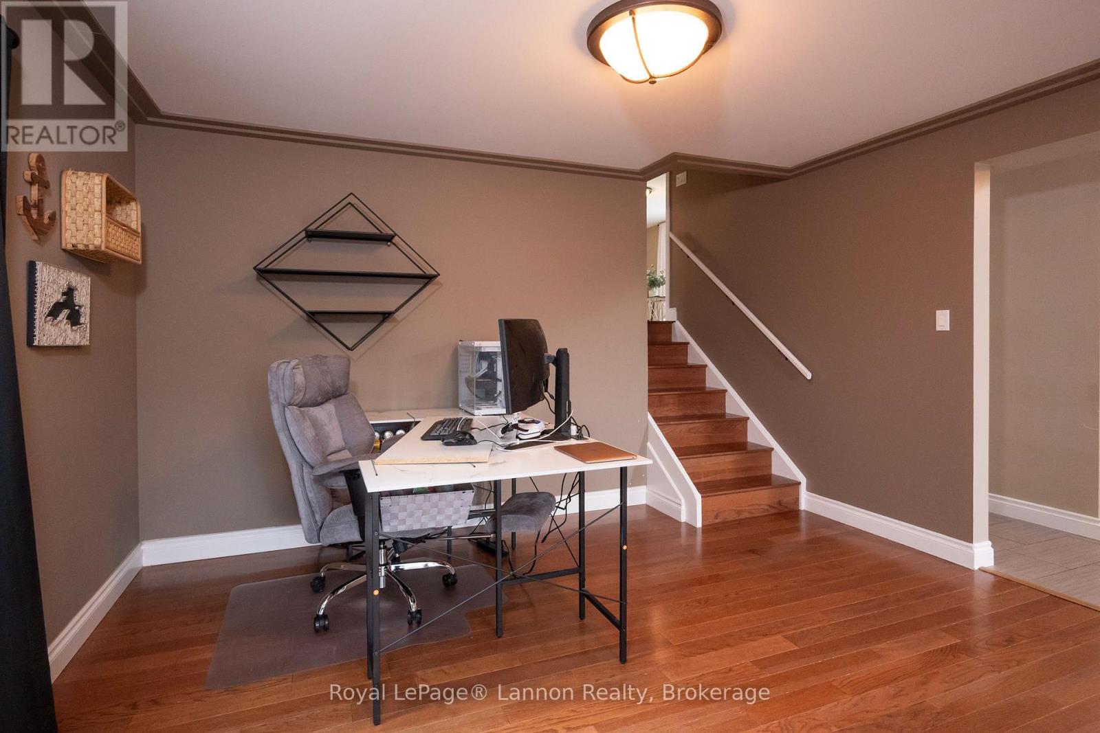2020 Mountain Road Property Photo 30