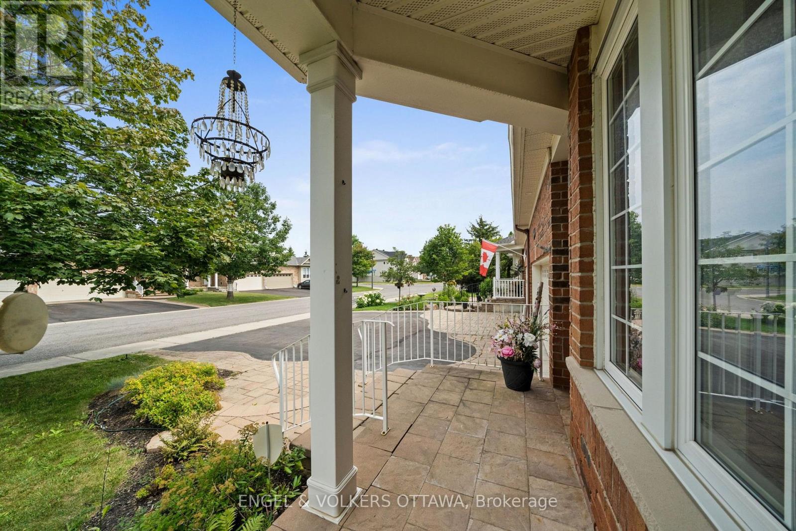 205 Cairnsmore Circle Property Photo 2