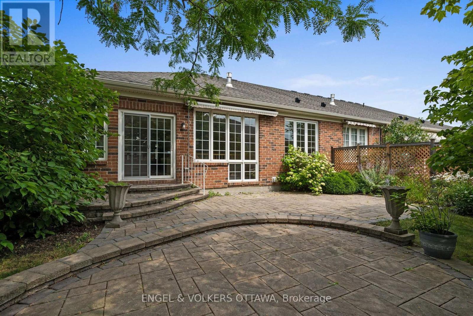 205 Cairnsmore Circle Property Photo 25