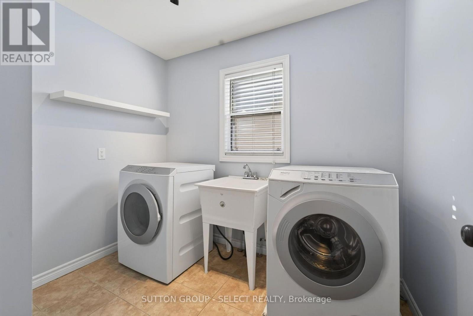 563 Firefly Drive Property Photo 37