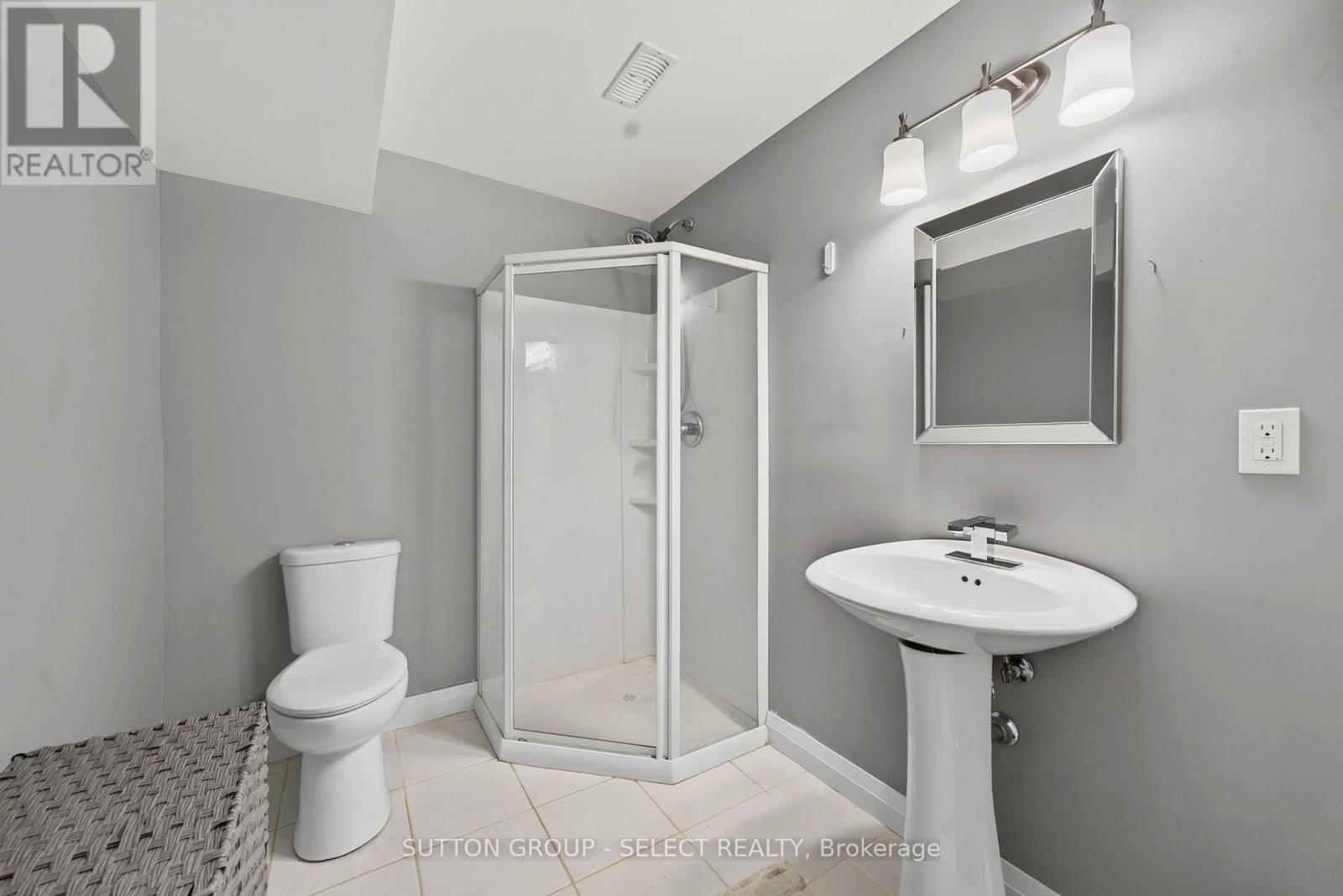563 Firefly Drive Property Photo 44