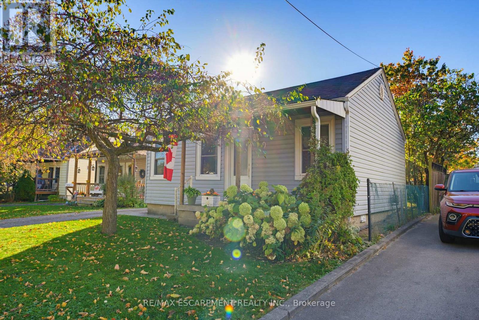 9 Spencer Avenue Property Photo 2