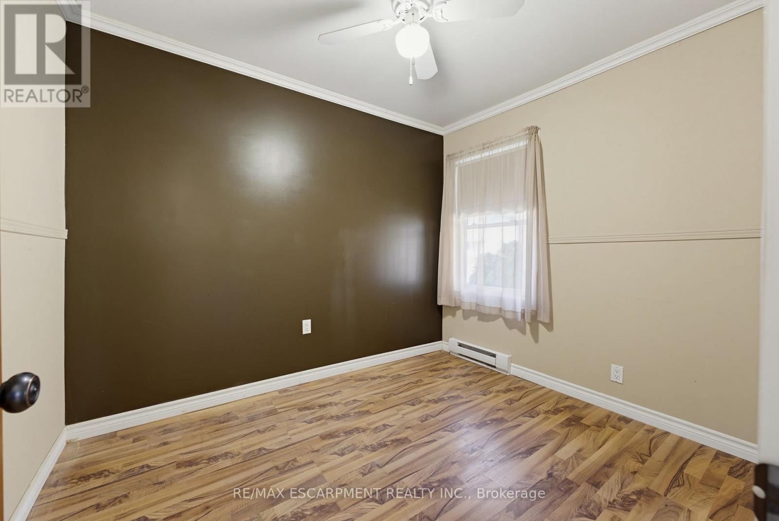 9 Spencer Avenue Property Photo 19
