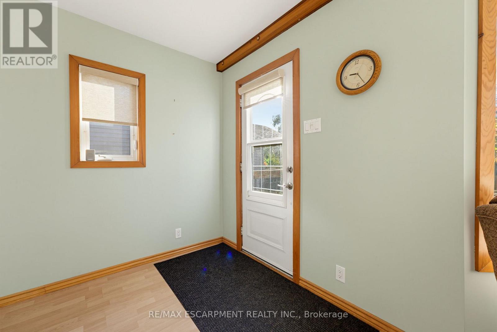 9 Spencer Avenue Property Photo 31