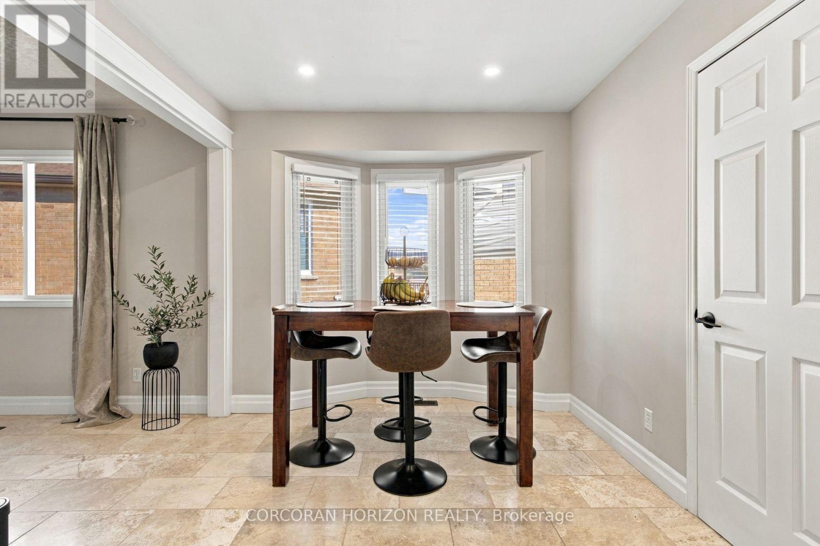 27 Costain Court Property Photo 12