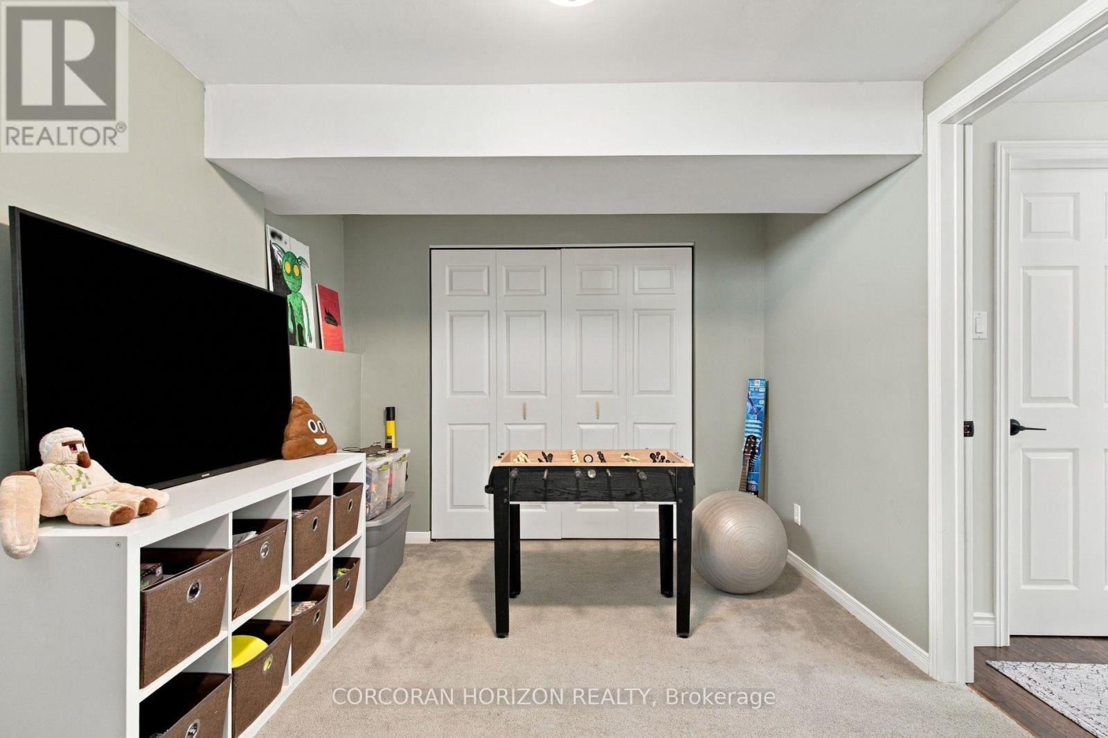 27 Costain Court Property Photo 34