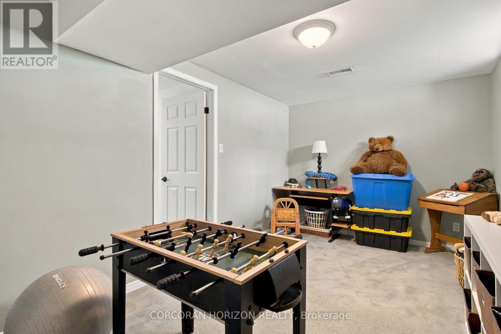 27 Costain Court Property Photo 35