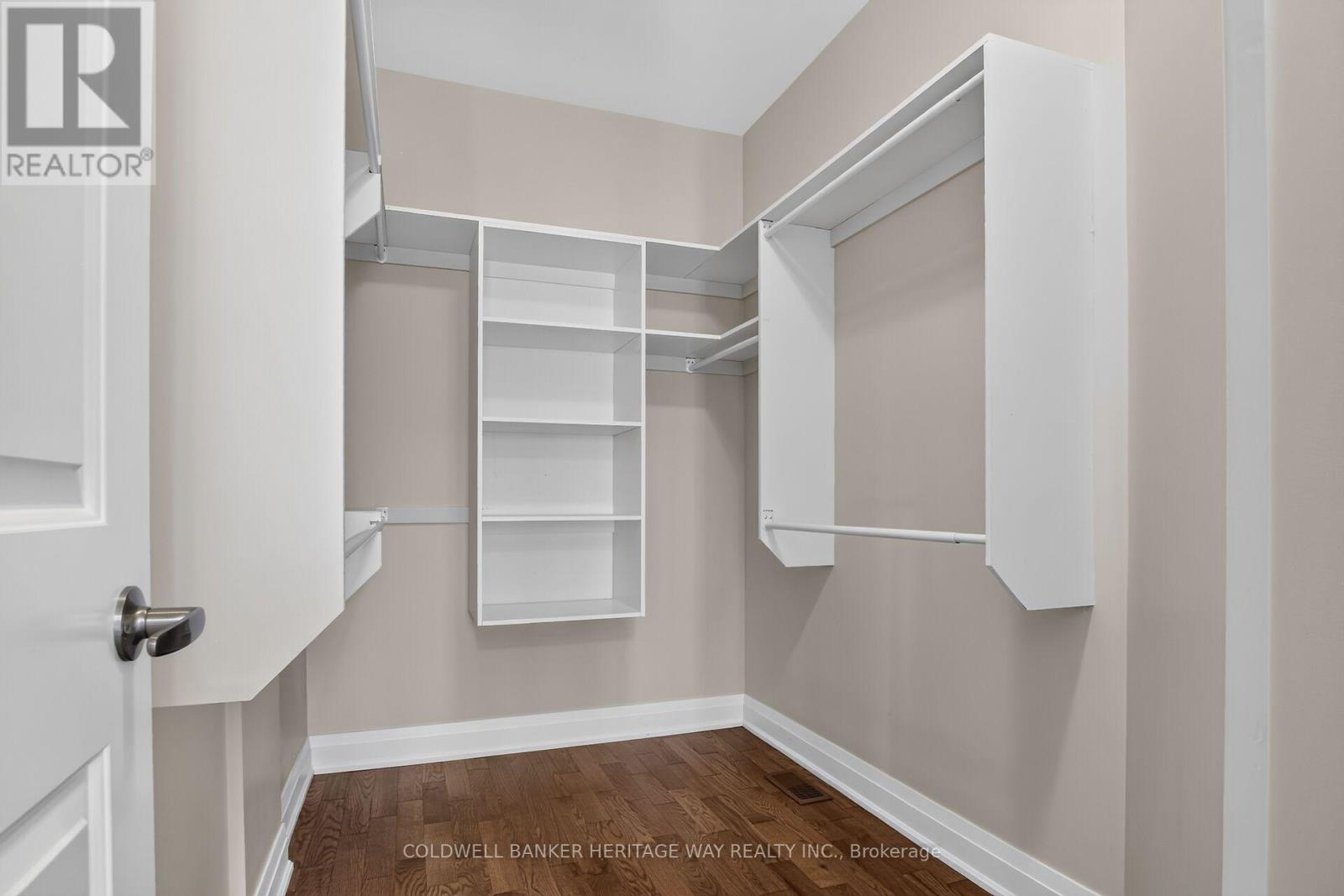 135 Elizabeth Street Property Photo 28