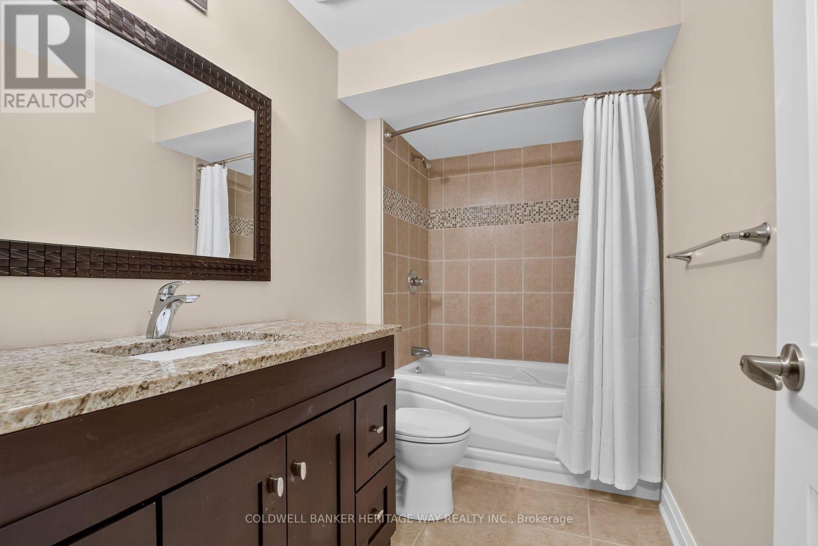 135 Elizabeth Street Property Photo 30