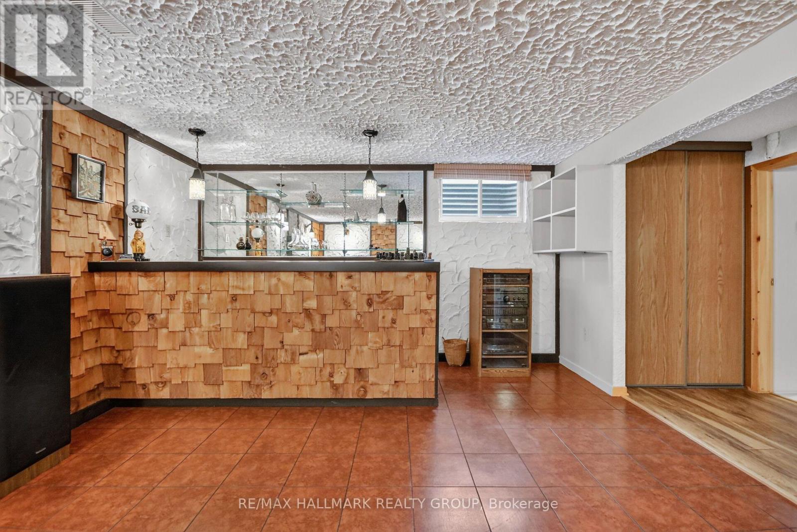 1592 Maxime Street Property Photo 24
