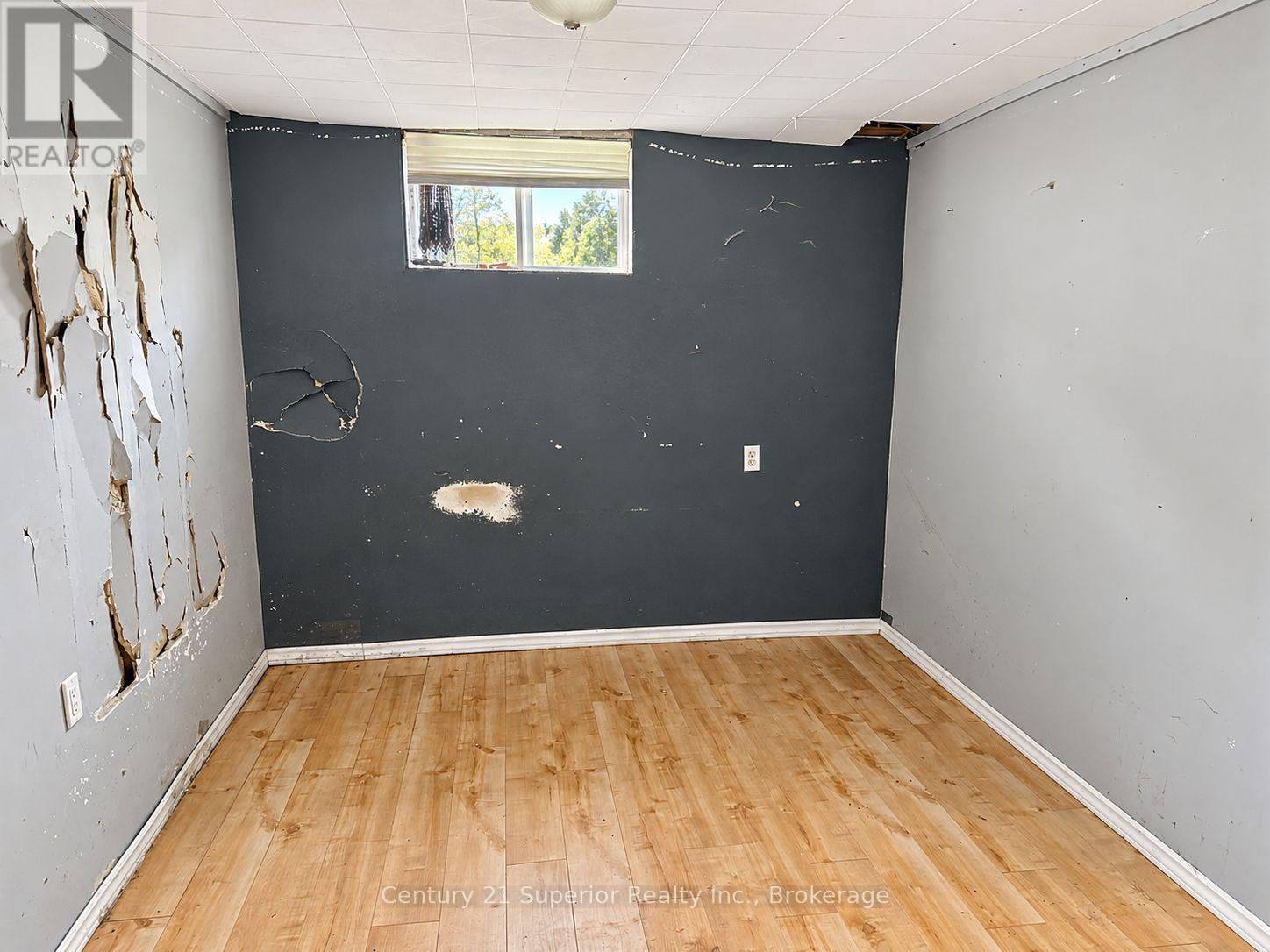 162 Greenmantle Drive Property Photo 24