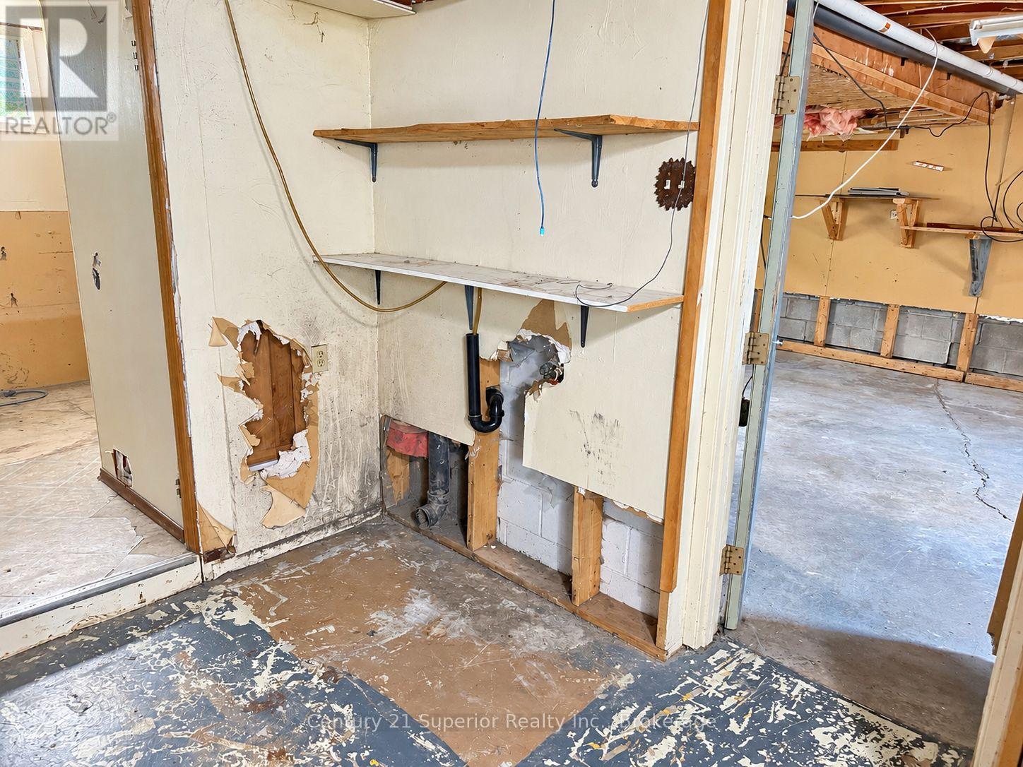 162 Greenmantle Drive Property Photo 29