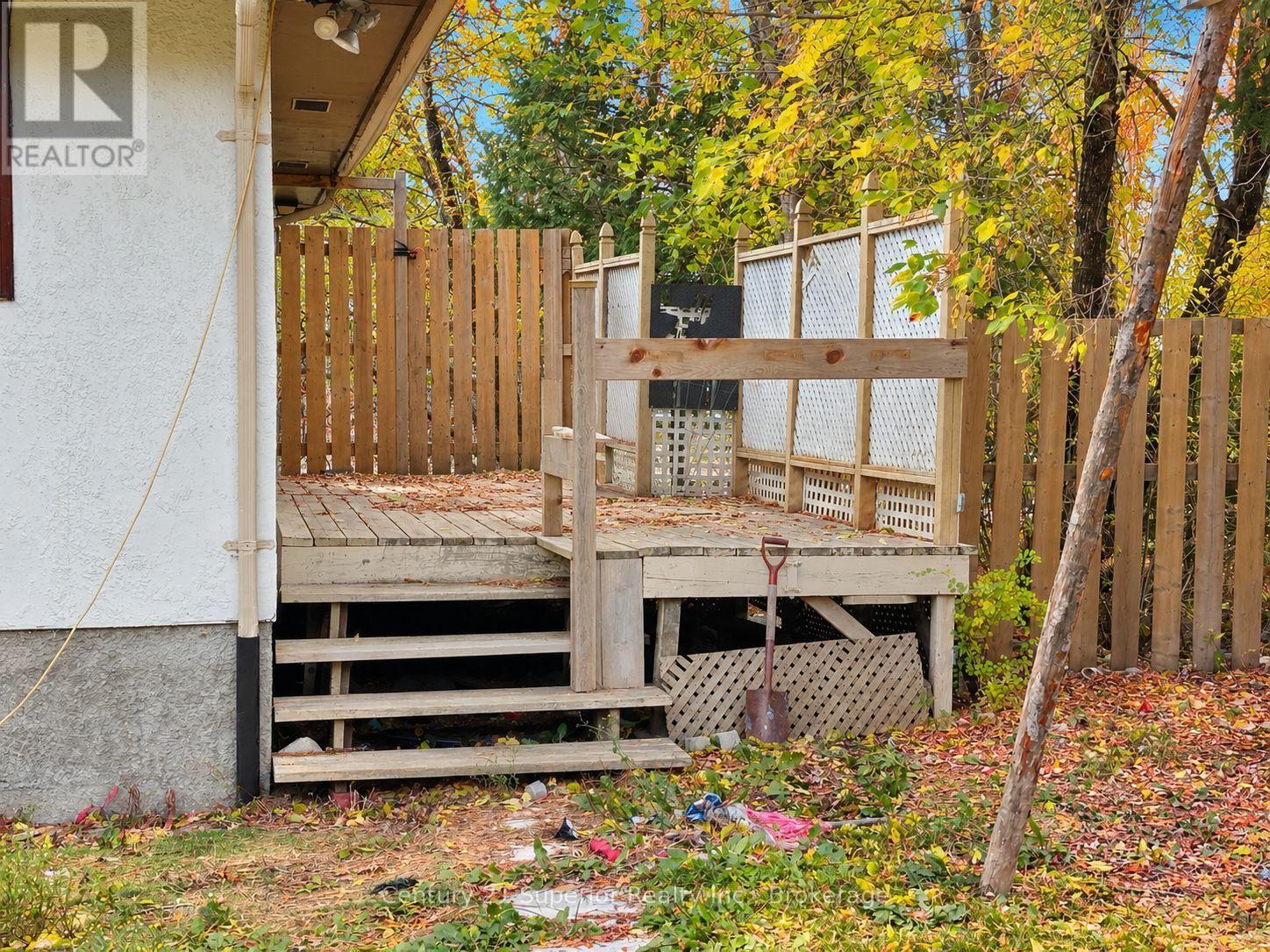 162 Greenmantle Drive Property Photo 35