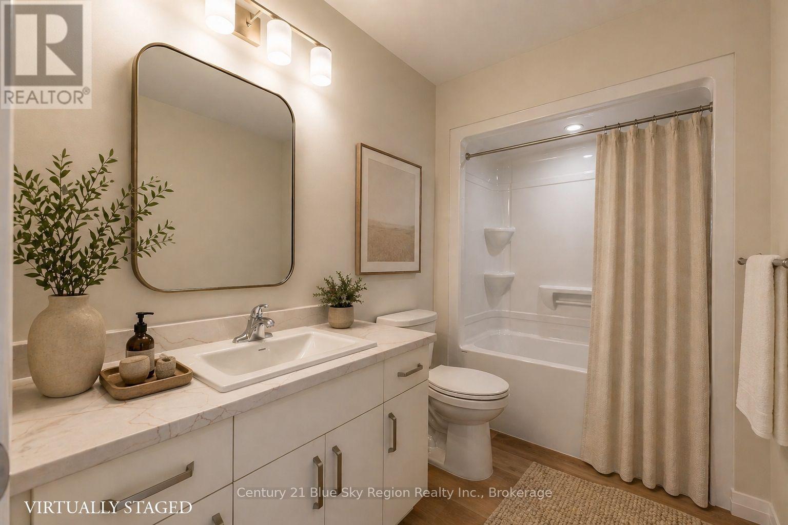 201 Talon Crescent S Property Photo 19