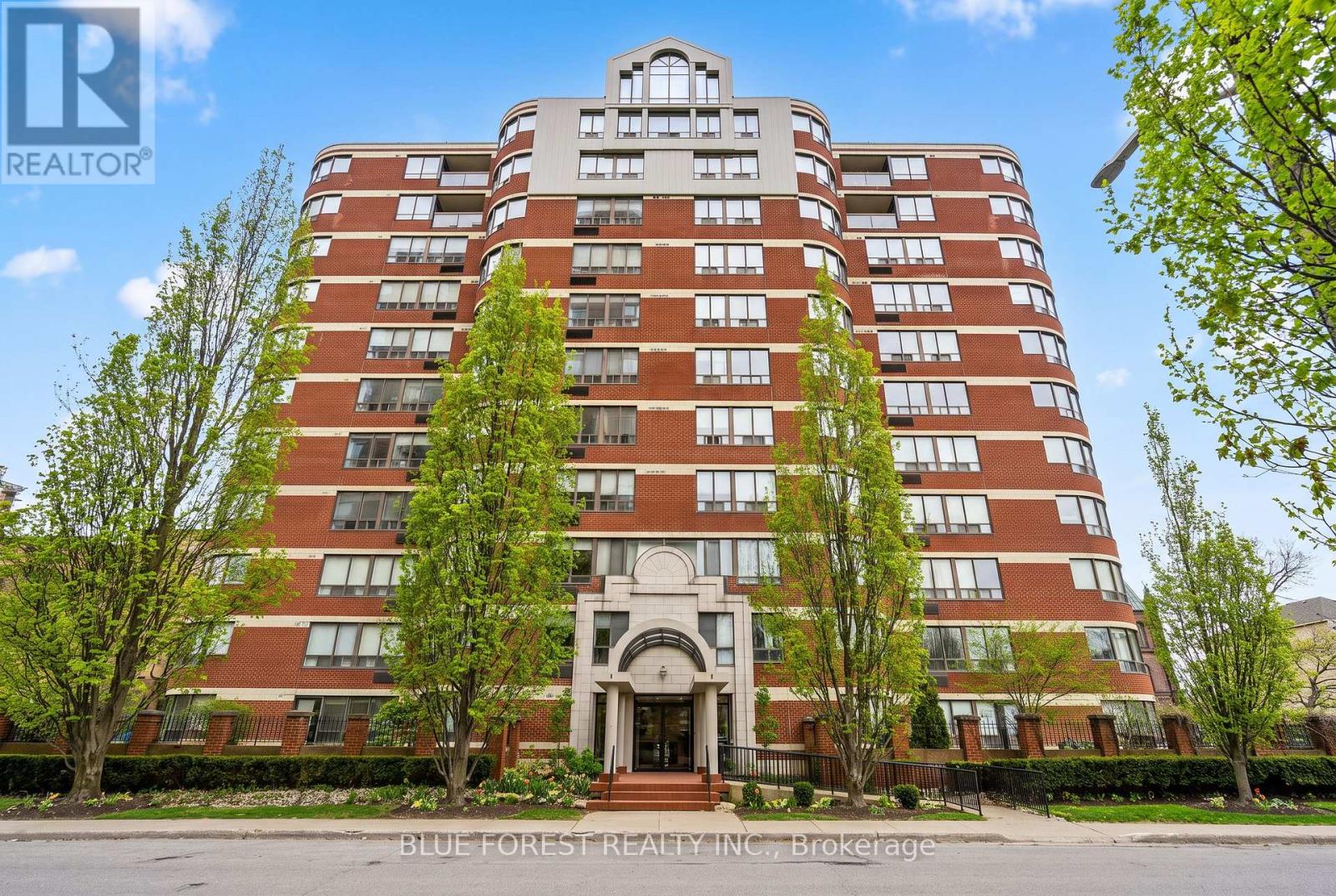 404 - 7 PICTON STREET Property Photo 1