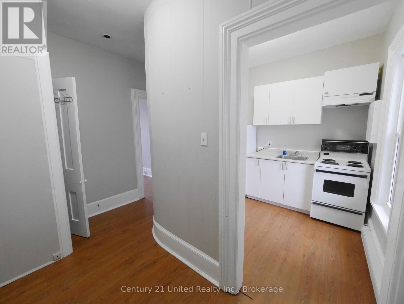 373a Queen Street Property Photo 2