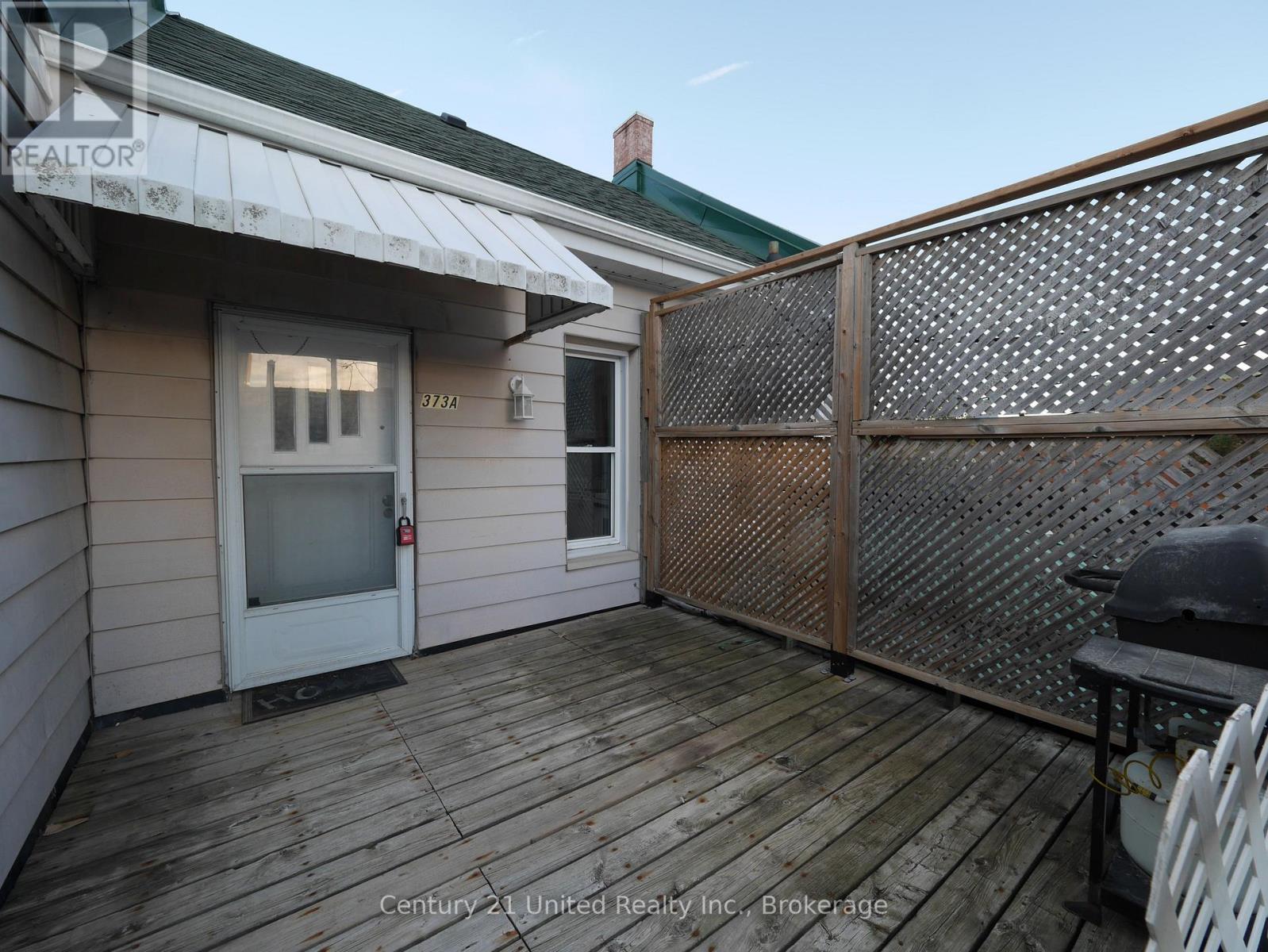 373a Queen Street Property Photo 14