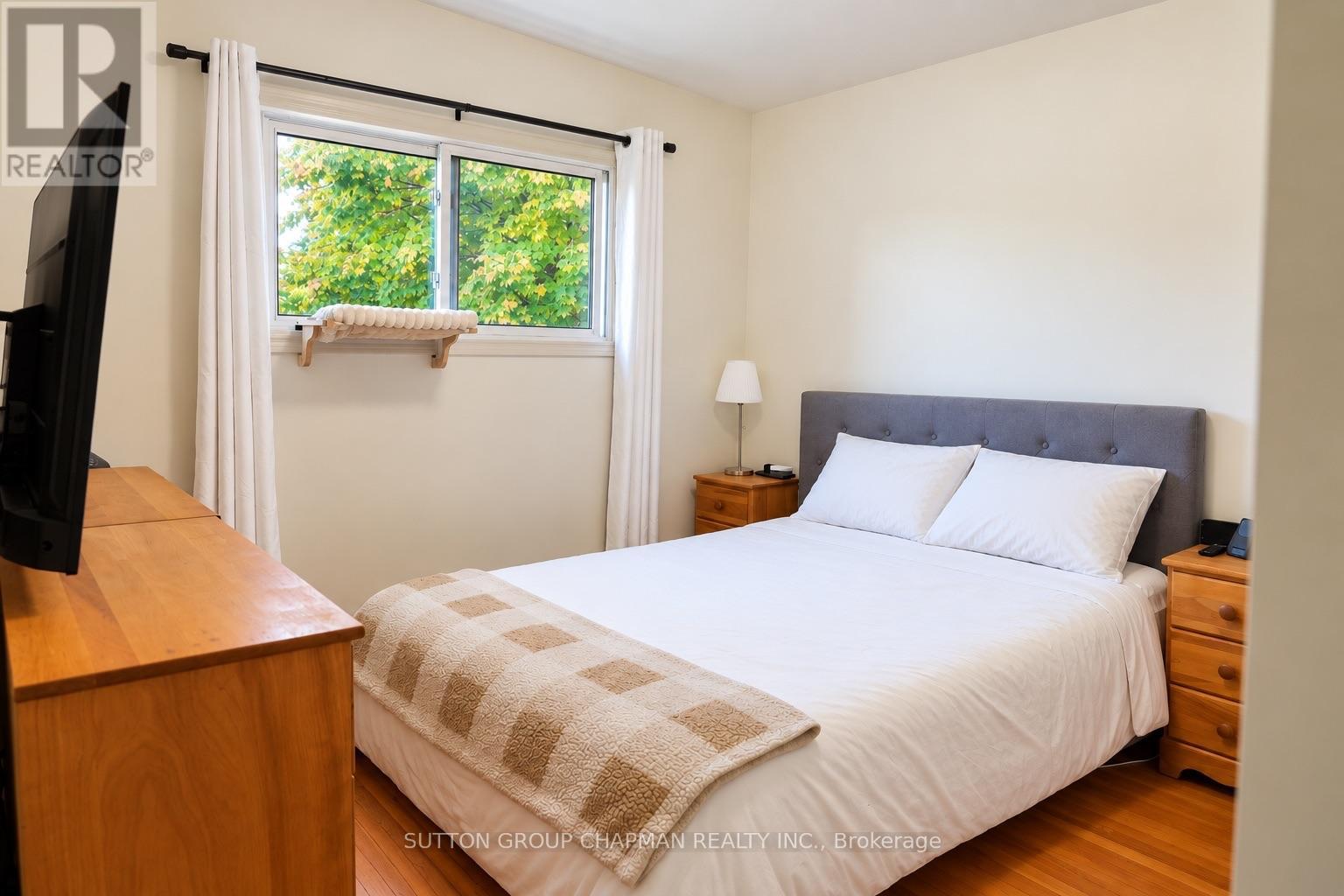 B - 43 Frontenac Road Property Photo 17