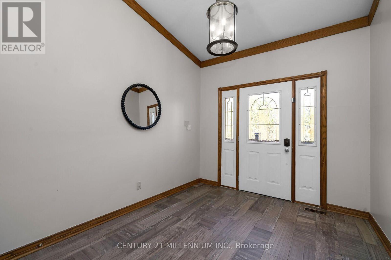 6 Kerry Court Property Photo 7