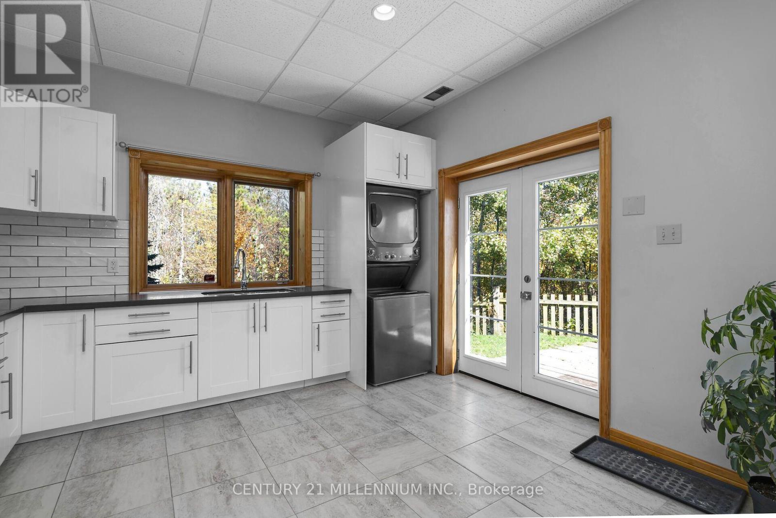 6 Kerry Court Property Photo 43