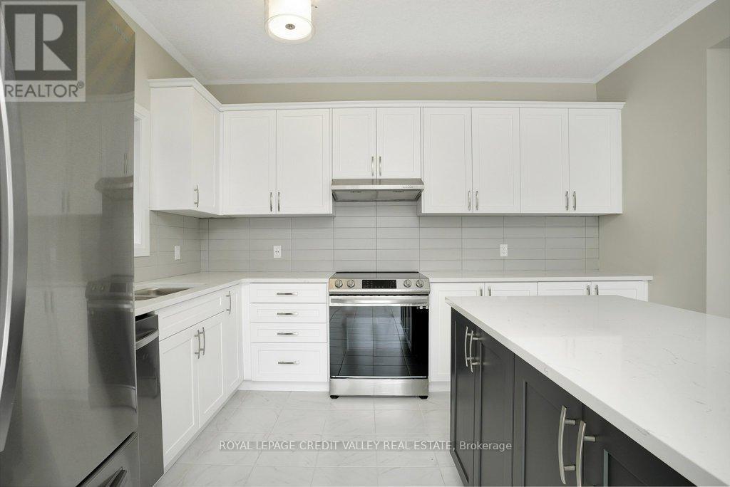 375 Chokecherry Crescent Property Photo 14