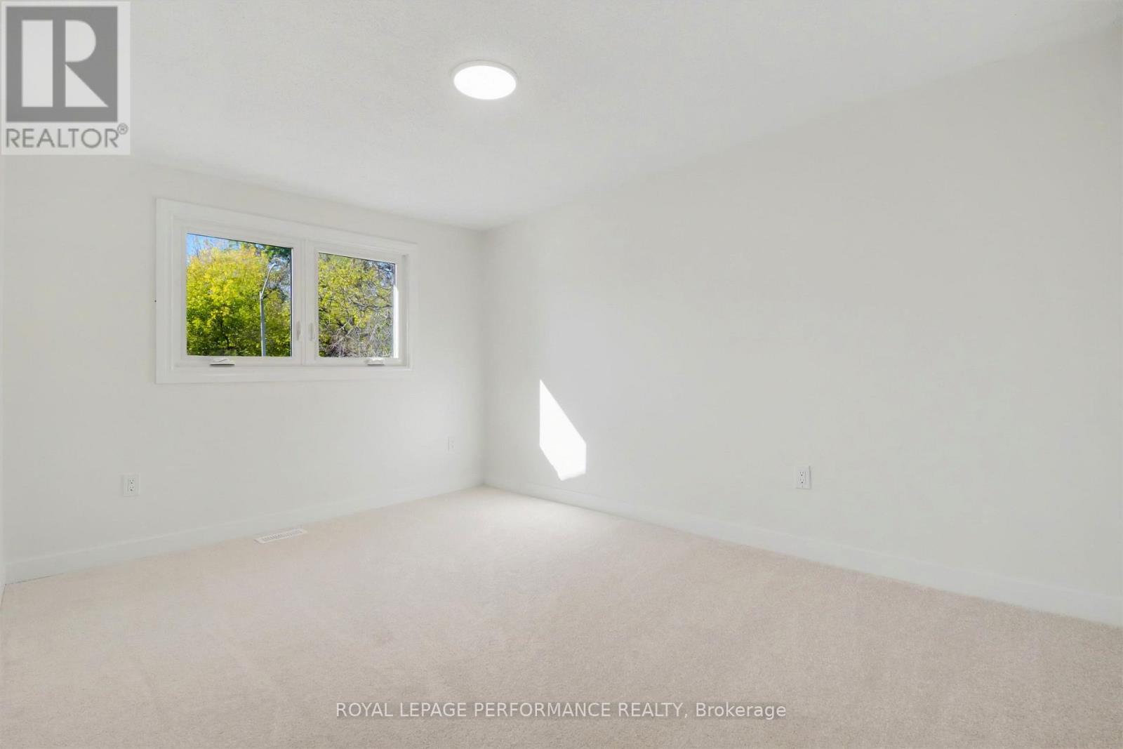 2376 Rondel Street Property Photo 21