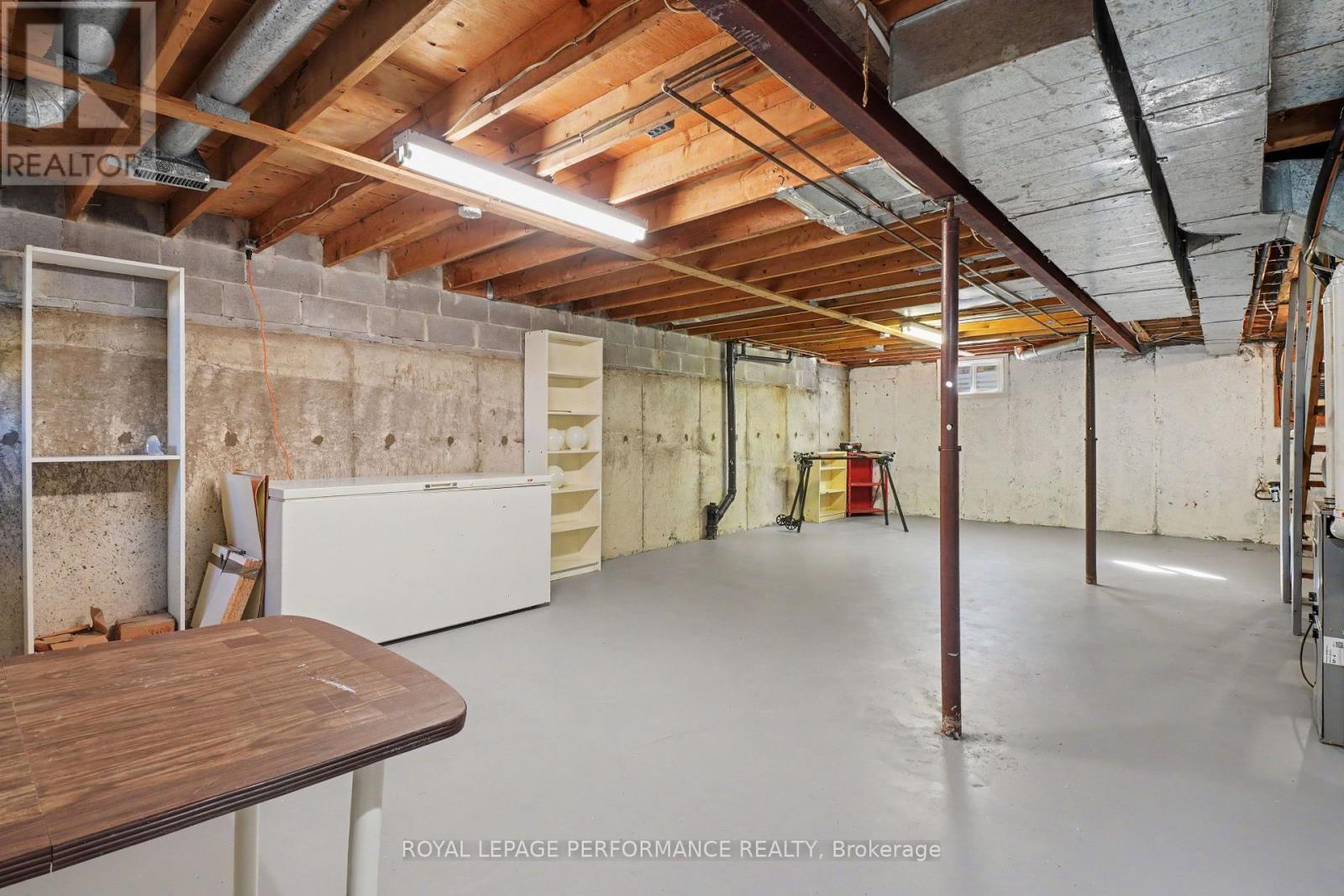 2376 Rondel Street Property Photo 24