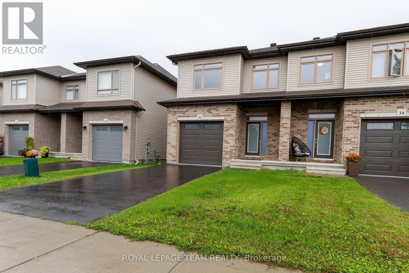32 BERRYMAN STREET Property Photo 1