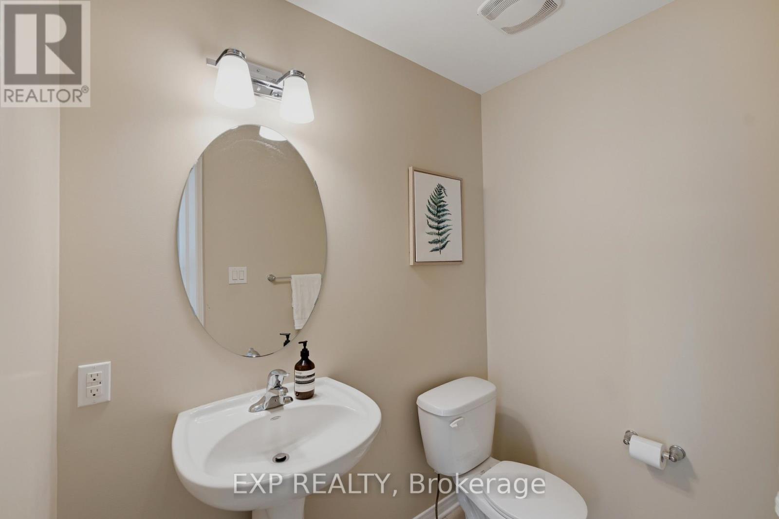 118 Laramie Crescent Property Photo 18