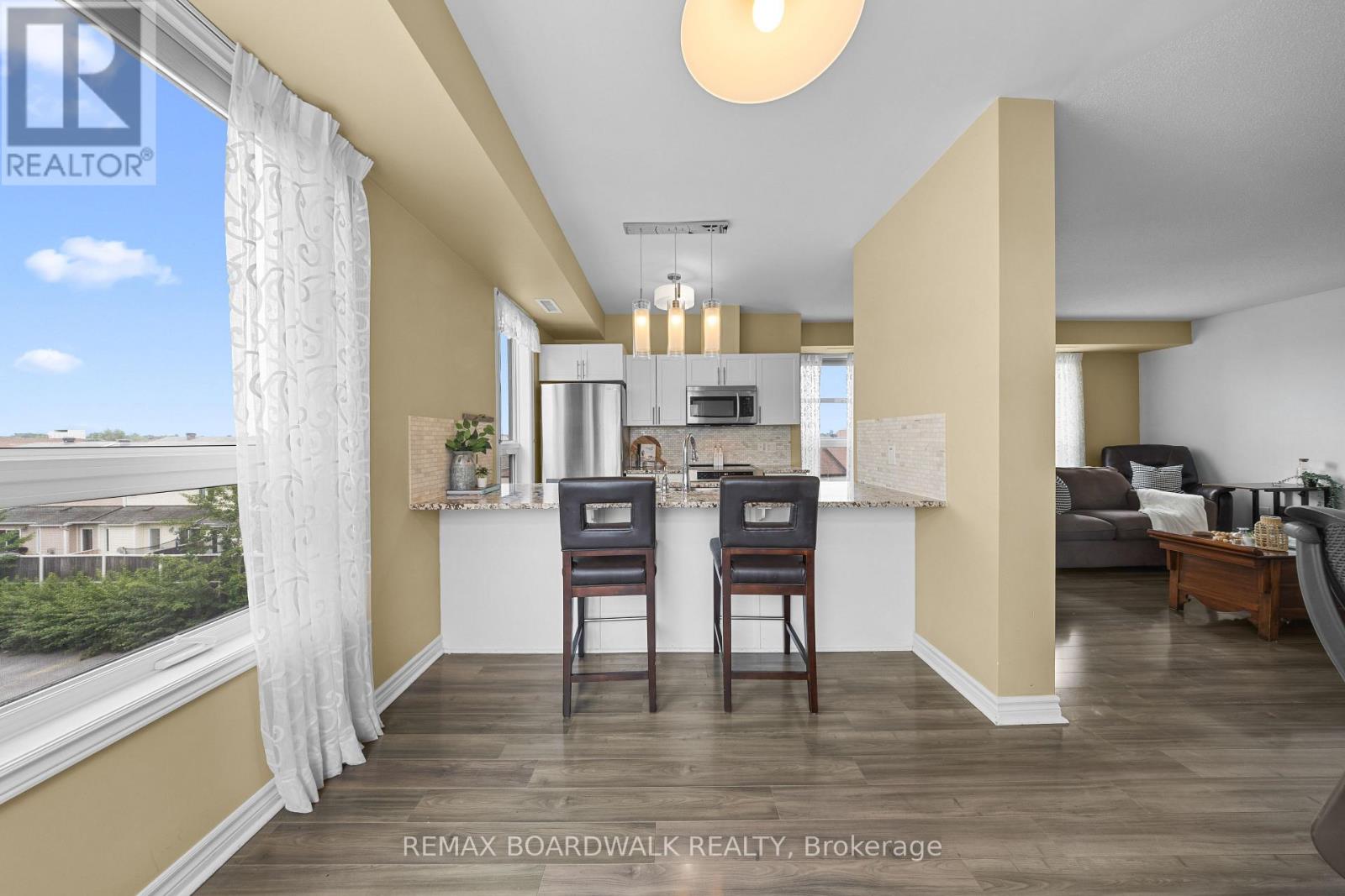 302 - 760 Chapman Mills Drive Property Photo 16