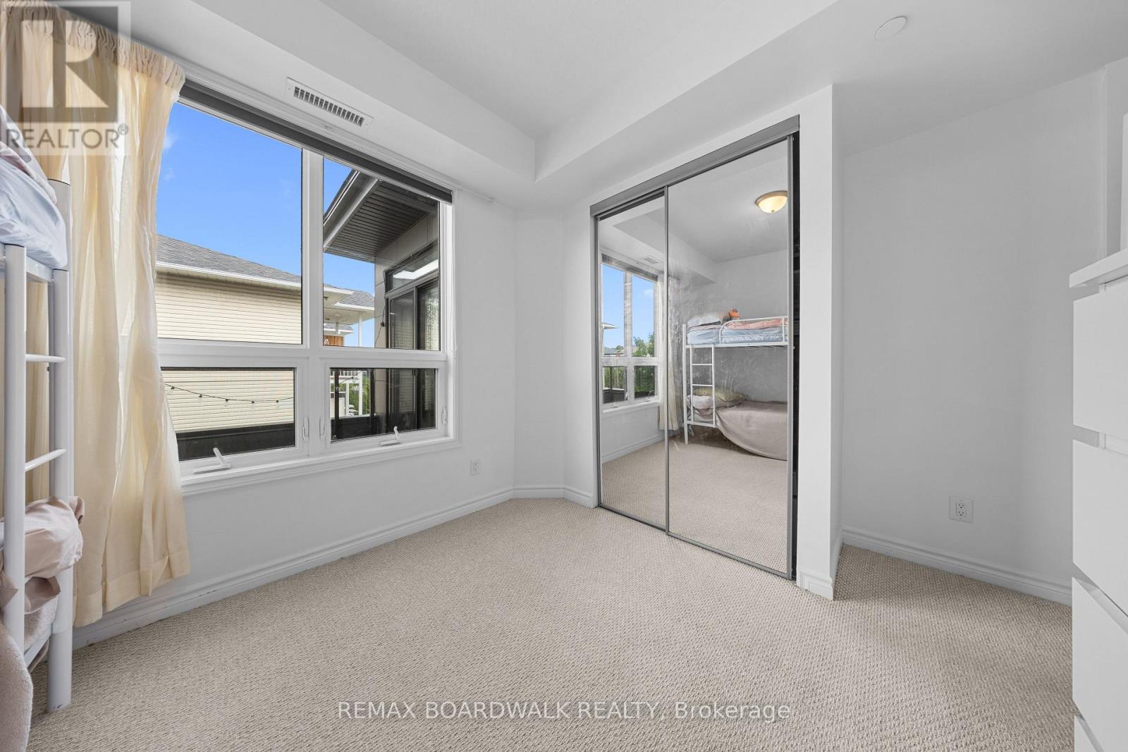 302 - 760 Chapman Mills Drive Property Photo 24