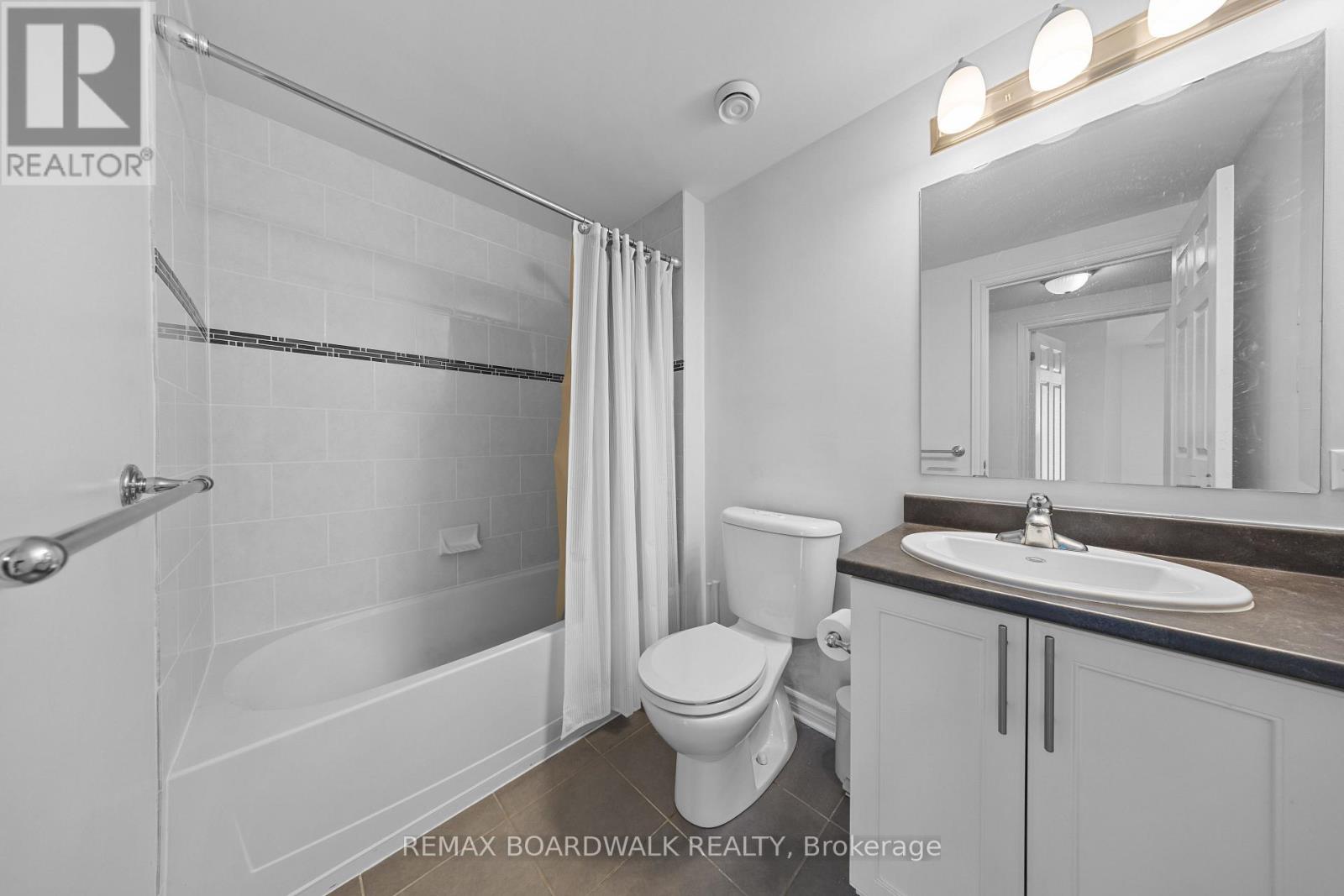 302 - 760 Chapman Mills Drive Property Photo 25