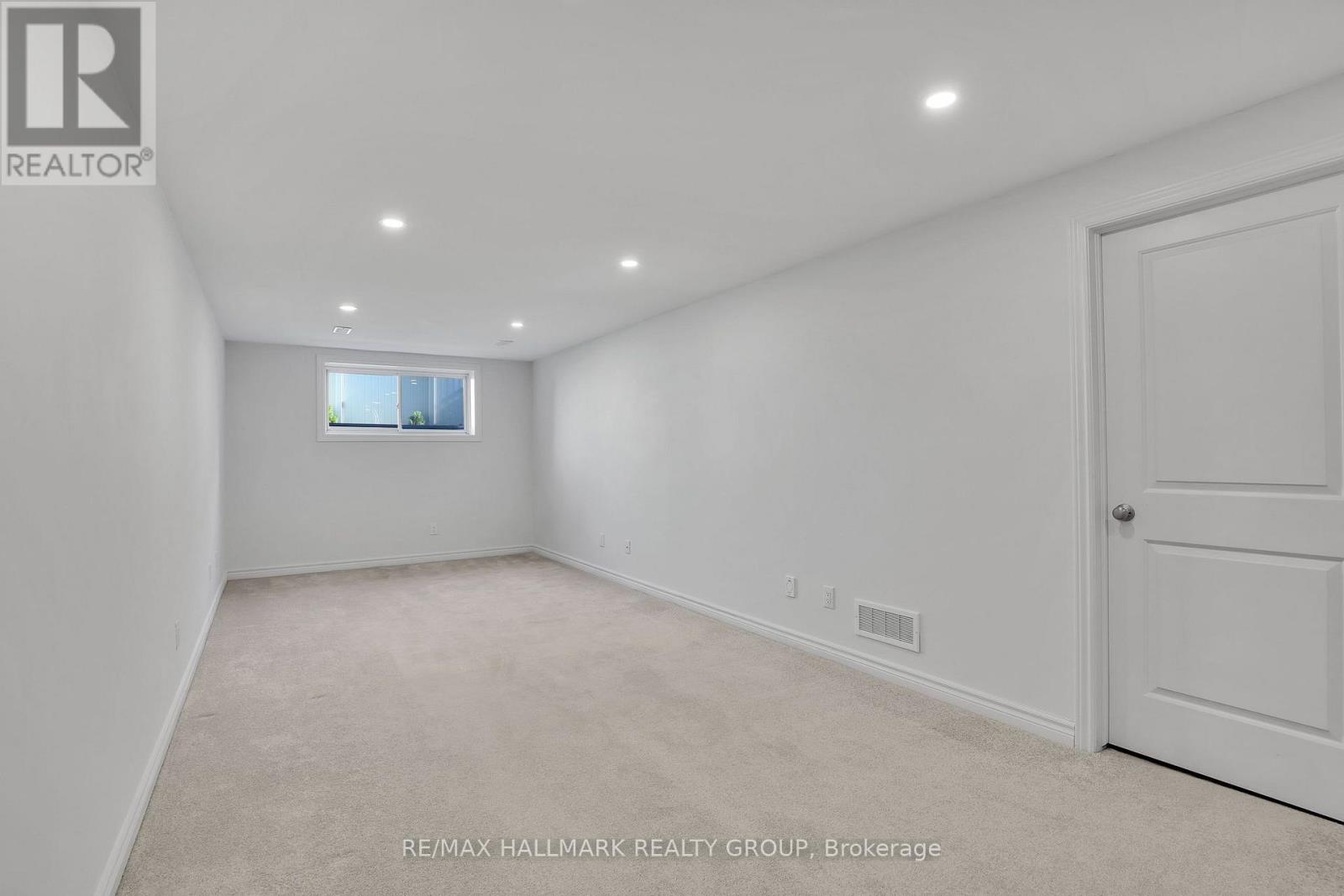715 Capricorn Circle Property Photo 21