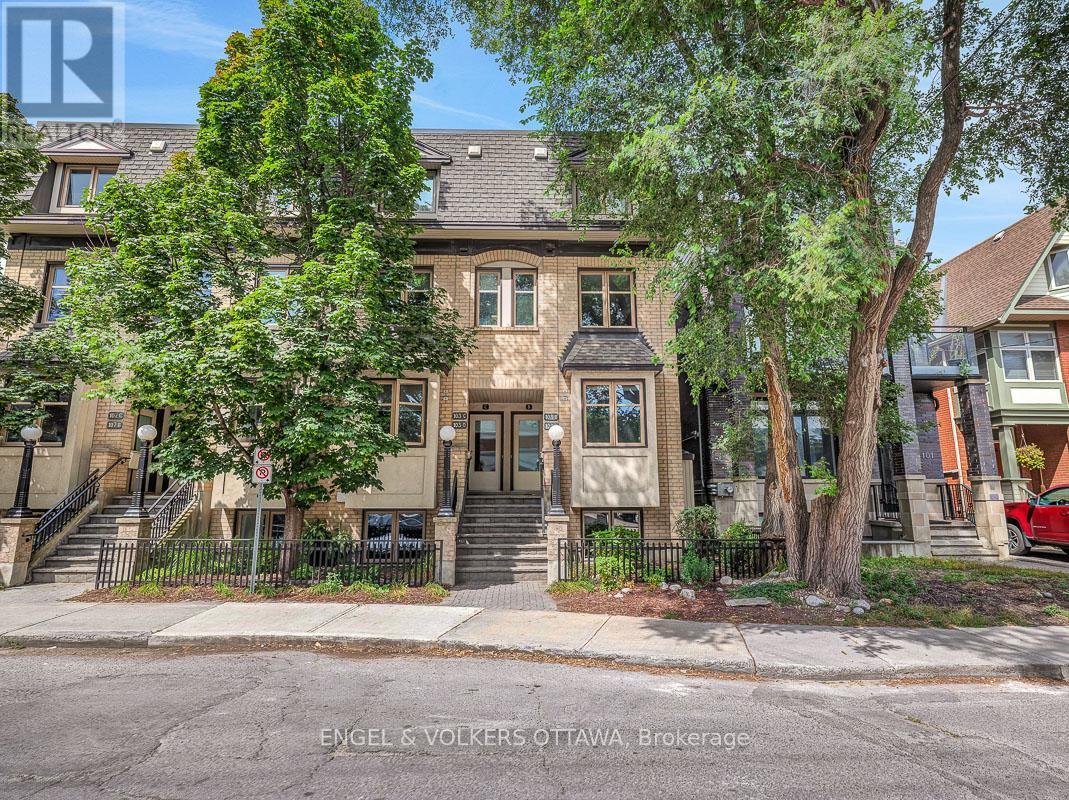 A - 103 Third Avenue Property Photo 1