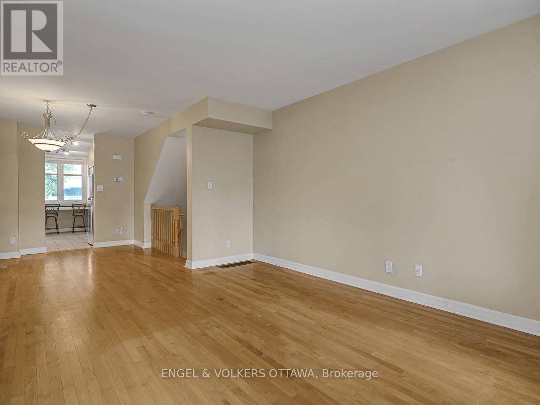 A - 103 Third Avenue Property Photo 14
