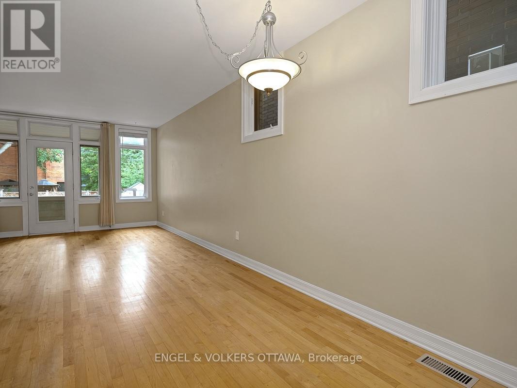 A - 103 Third Avenue Property Photo 21