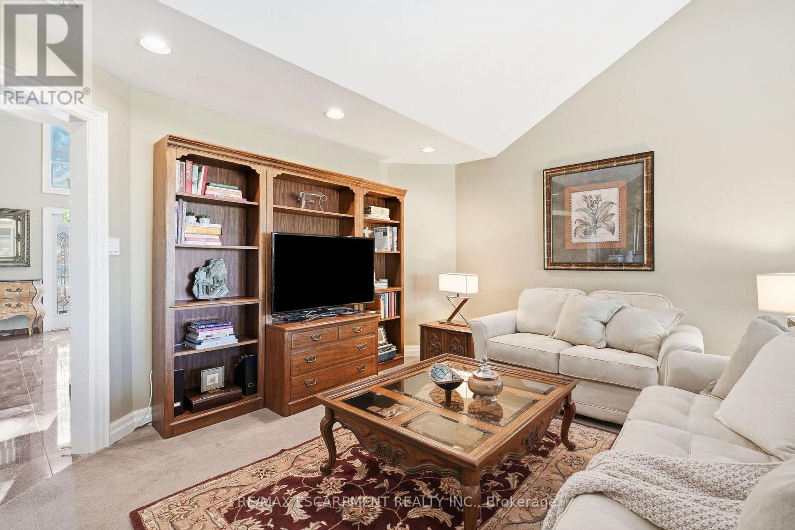 22 Burt Court Property Photo 8