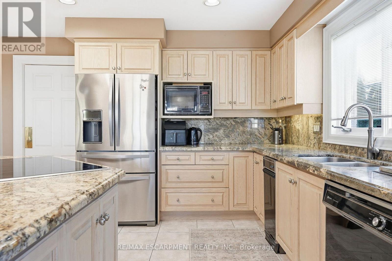 22 Burt Court Property Photo 16