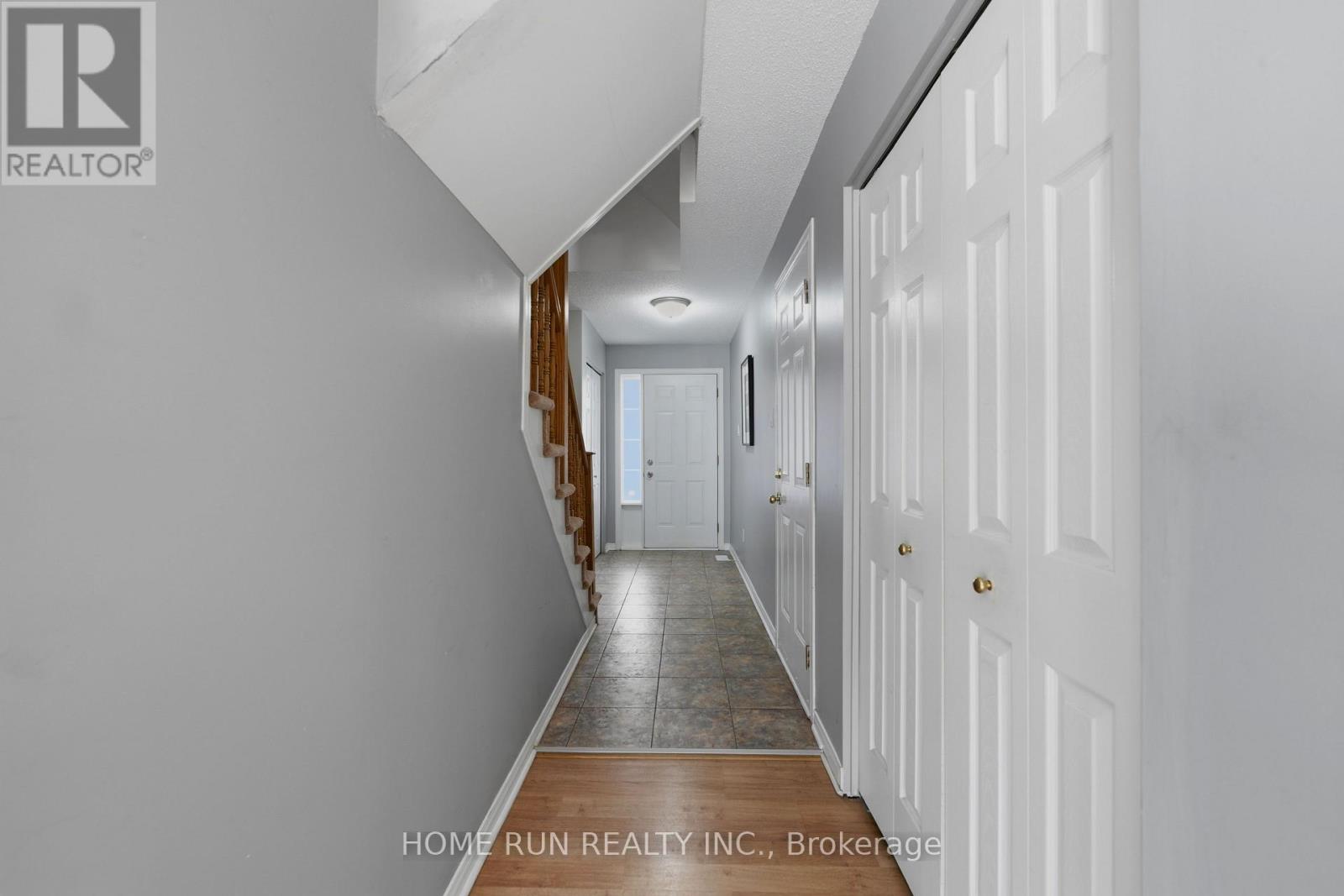 2632 Palings Private Property Photo 4